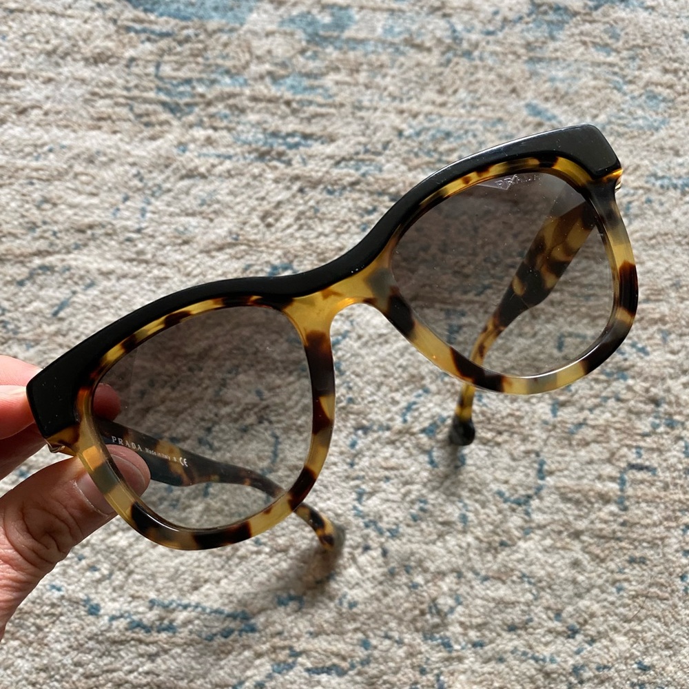 Prada tortoise print sunglasses